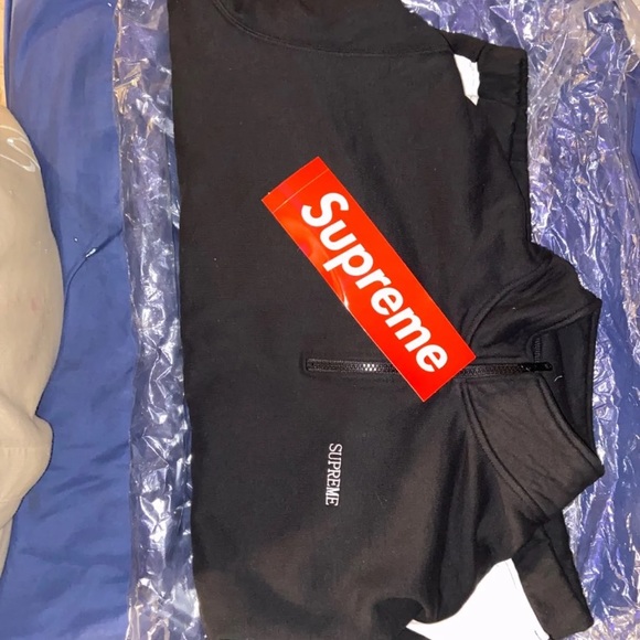 Supreme sweater - Picture 2 of 4